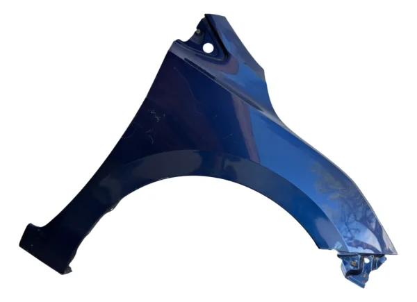 Guardabarros Delantero Derecho Nissan Versa 20-23 Original (Usado) Agregar a favoritos