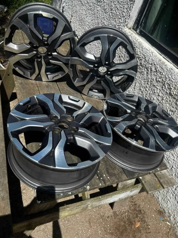 Juego de llantas originales honda 16, impecables, sin golpes