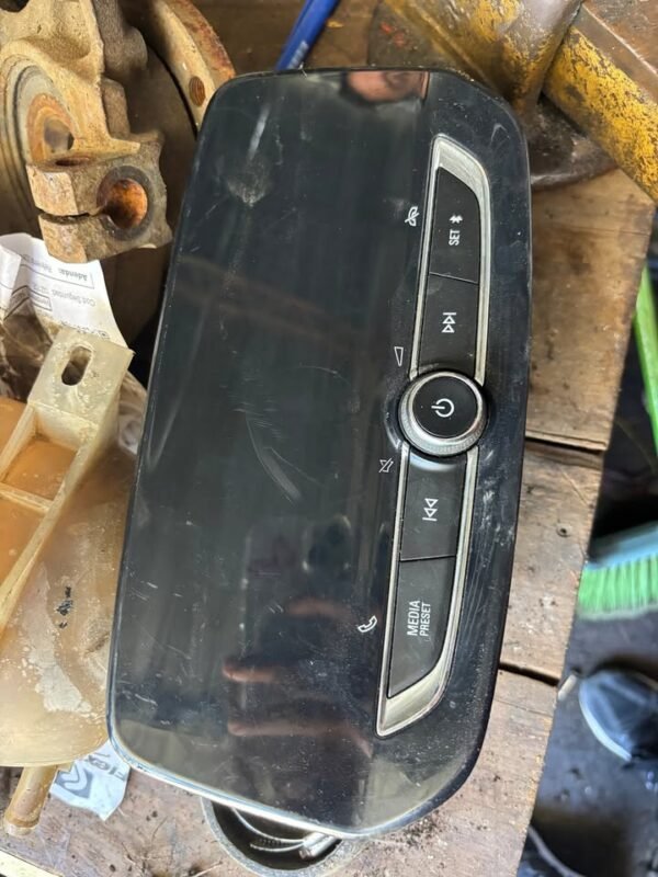 Radio multimedia Chevrolet Onix ORIGINAL