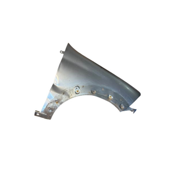 Guardabarros delantero izquierdo Fiat strada 2012