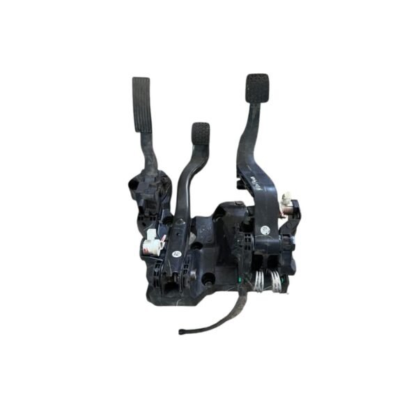 Pedalera eléctrica completa Chevrolet Montana 2024