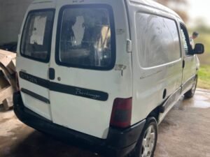 Repuestos Citroen Berlingo nafta PARTES / REPUESTOS