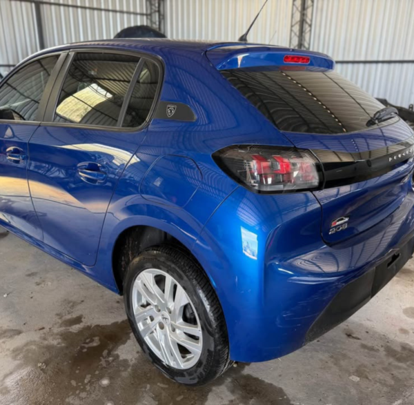 Repuestos Peugeot 208 2024 automático PARTES / REPUESTOS